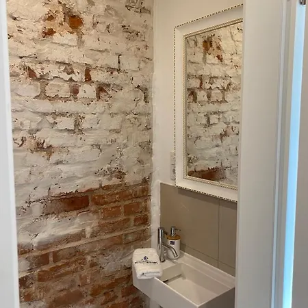 Erba Insel 140qm Penthouse *